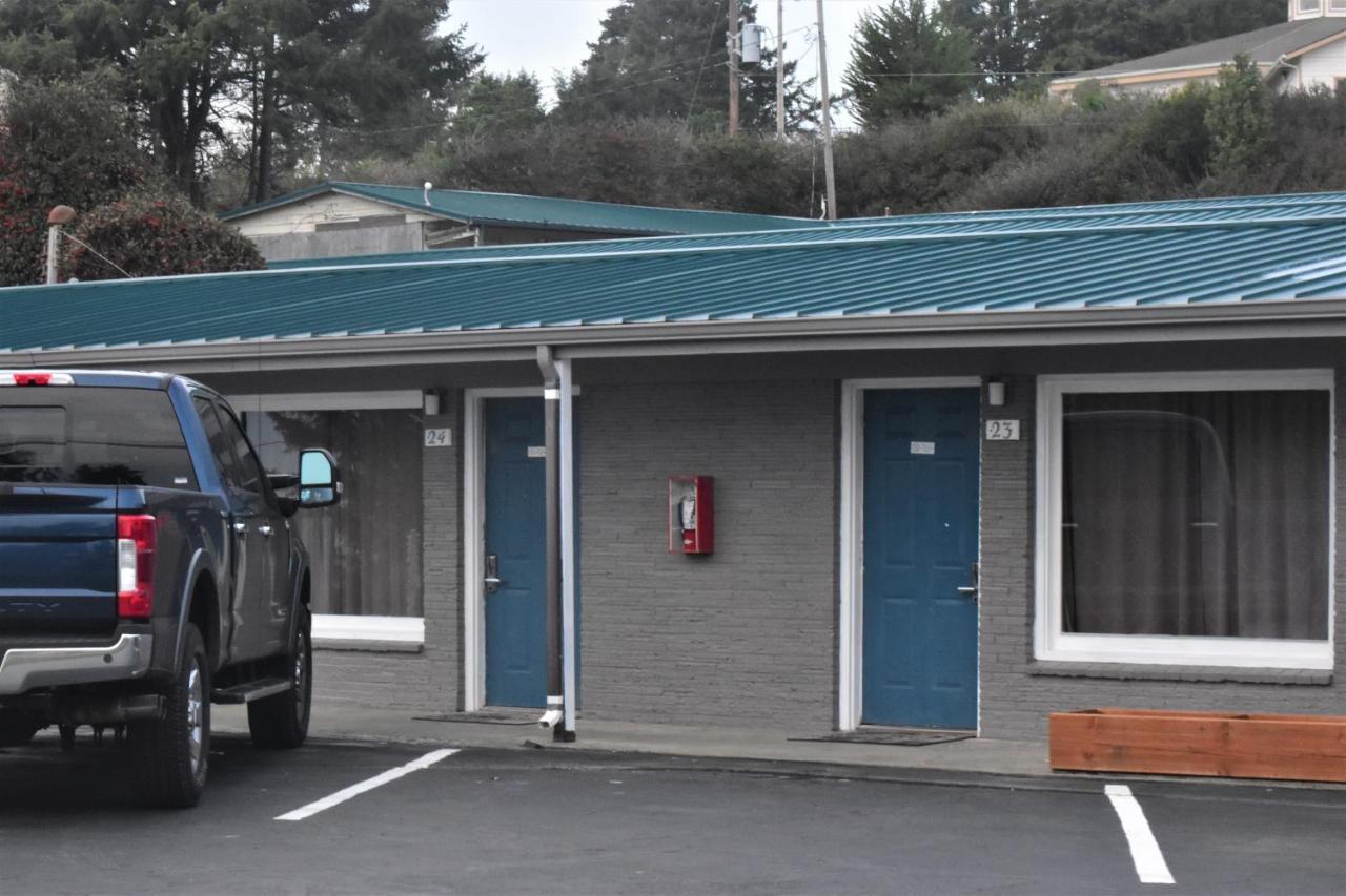 Blue Coast Inn & Suites Brookings Exterior photo